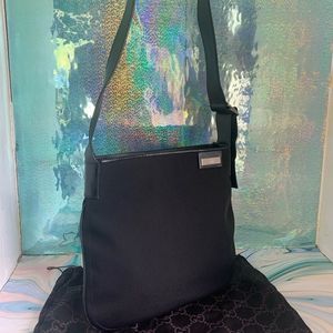 Gucci Canvas Black Signature Shoulder Bag